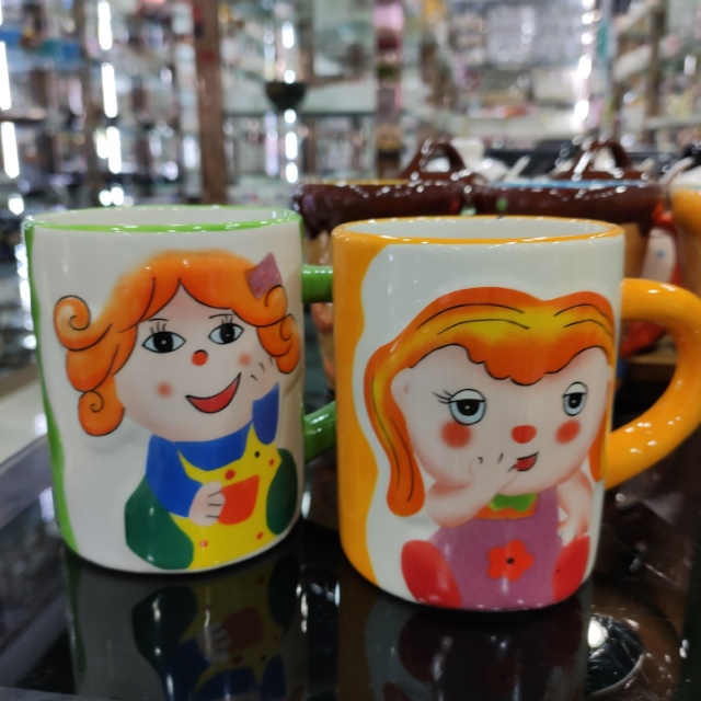 陶瓷碗盘碟/搪瓷杯/鱼盘/陶瓷西餐盘子/厨房用具产品图