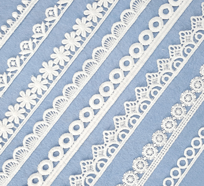 New water-soluble embroidered milk silk lace, exquisite in stock, white hollowed-out single-sided small barcode lace wedding dress accessories