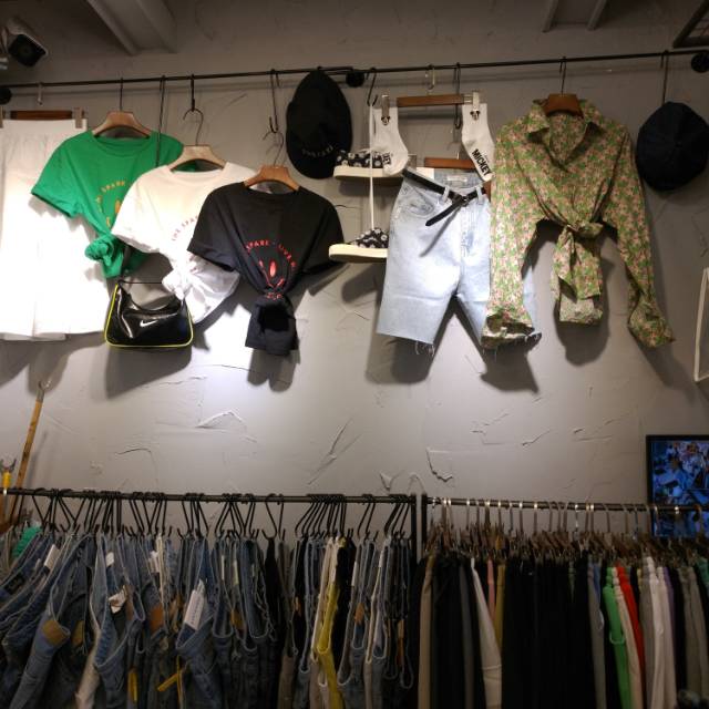 Ah Hong's home describe pic - 1