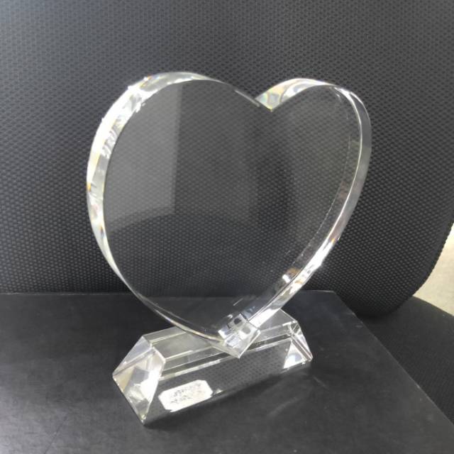 Heart-shaped laser inner engraving white blank factory direct sales