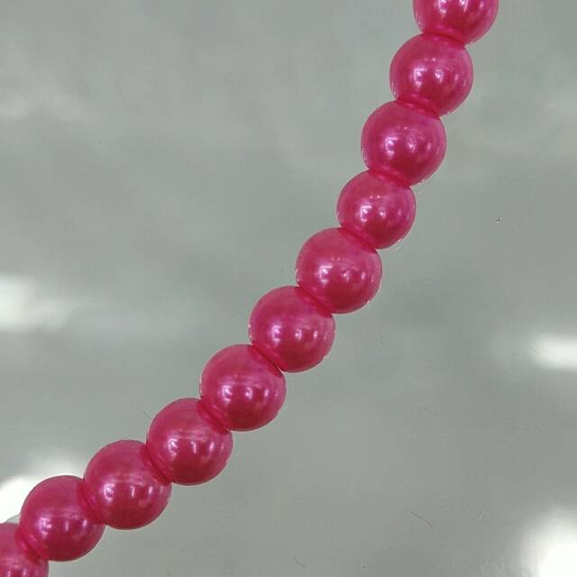 Creative Uruguayan collarbone simple pearl necklace for women, elegant birthday gift for girls, Jiuxiang Accessories 1106 pearl necklace, European and American pearl necklace details Picture