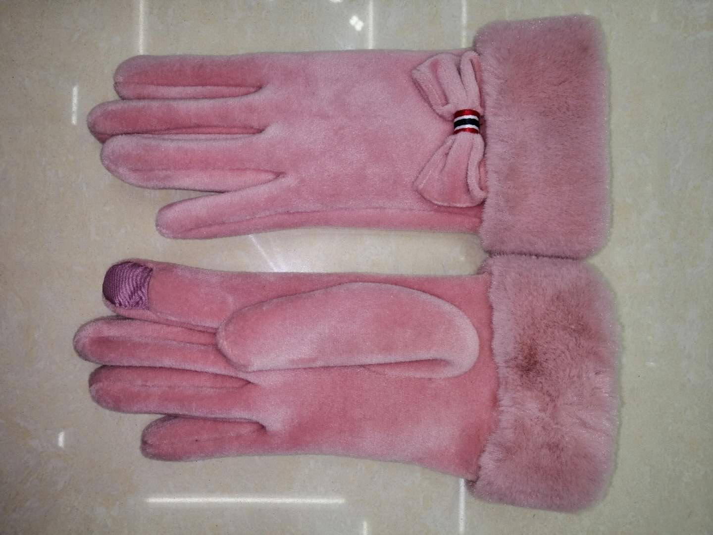 Gloves Women's Winter Touch Screen Saver Warm Up With Thick Suede Winter Student Cute Everything Ride Driving Five Finger Gloves B details Picture