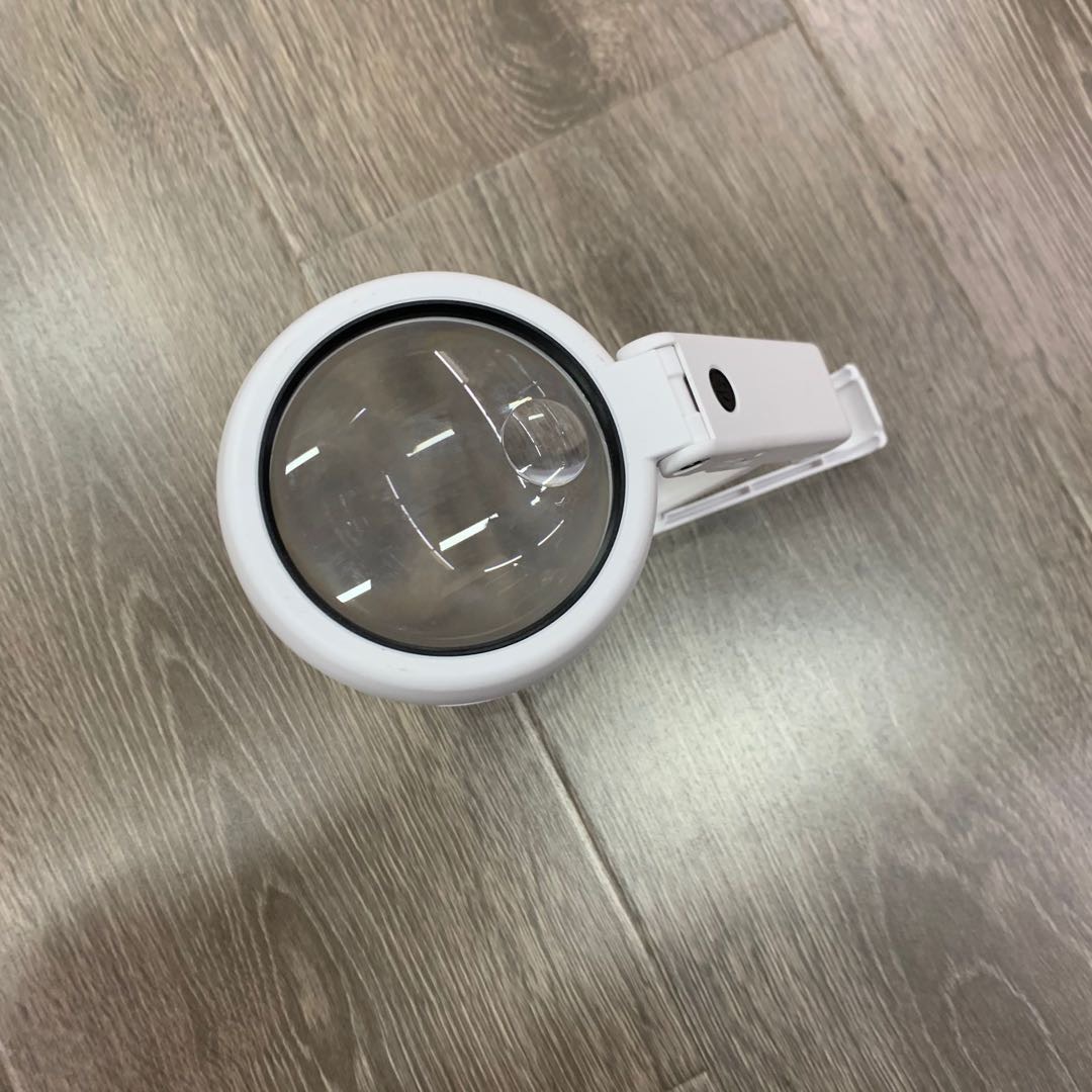 新款台式手持式两用折叠带8LED灯USB插电高清阅读维修放大镜90mm