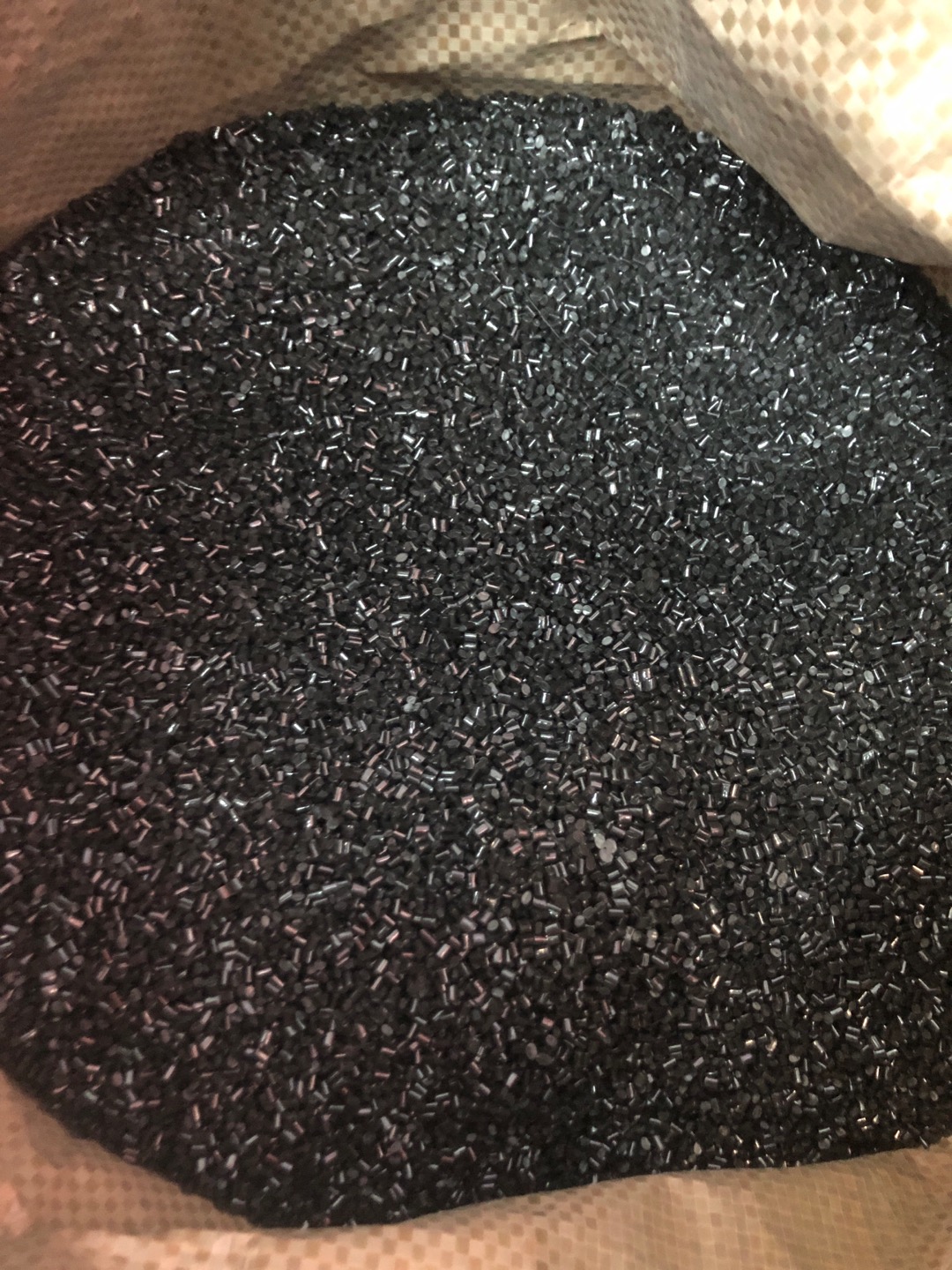湖北罗子塑业黑色小颗粒发亮ABS（回料）图
