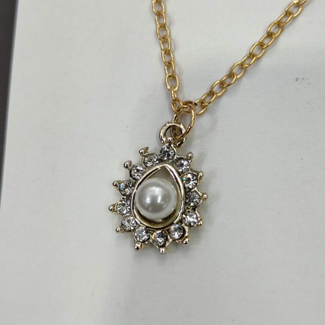 Fashion Everything Simple Gold Alloy Drop Pearl Diamond Necklace Jewel Stud Earrings Set Chain details Picture