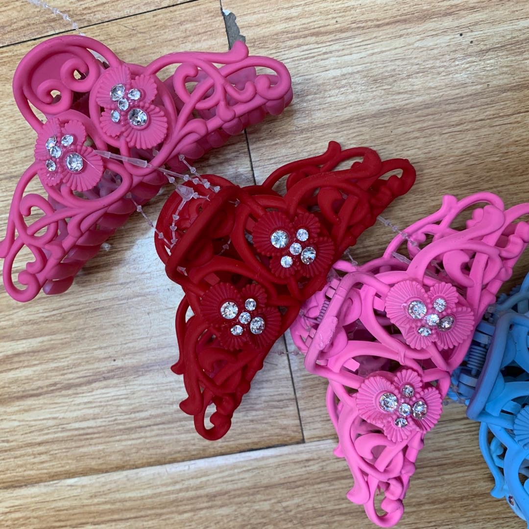 Fashion Korean Cutout With Diamond Grab Clip Bath Clip Bangs Clip Hair Clip Specification drawing
