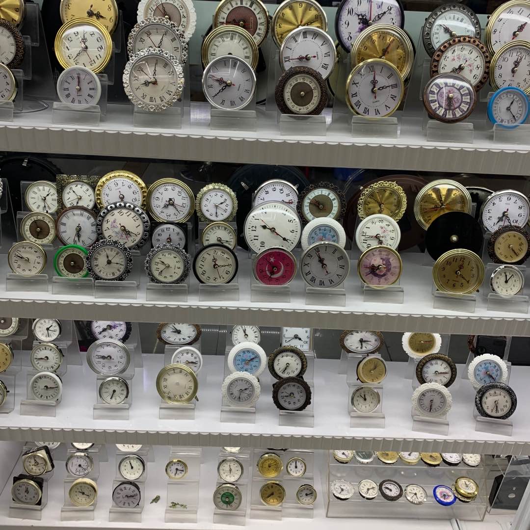 Yiwu Jingong Watch (Accessories) Co., LTD describe pic - 2