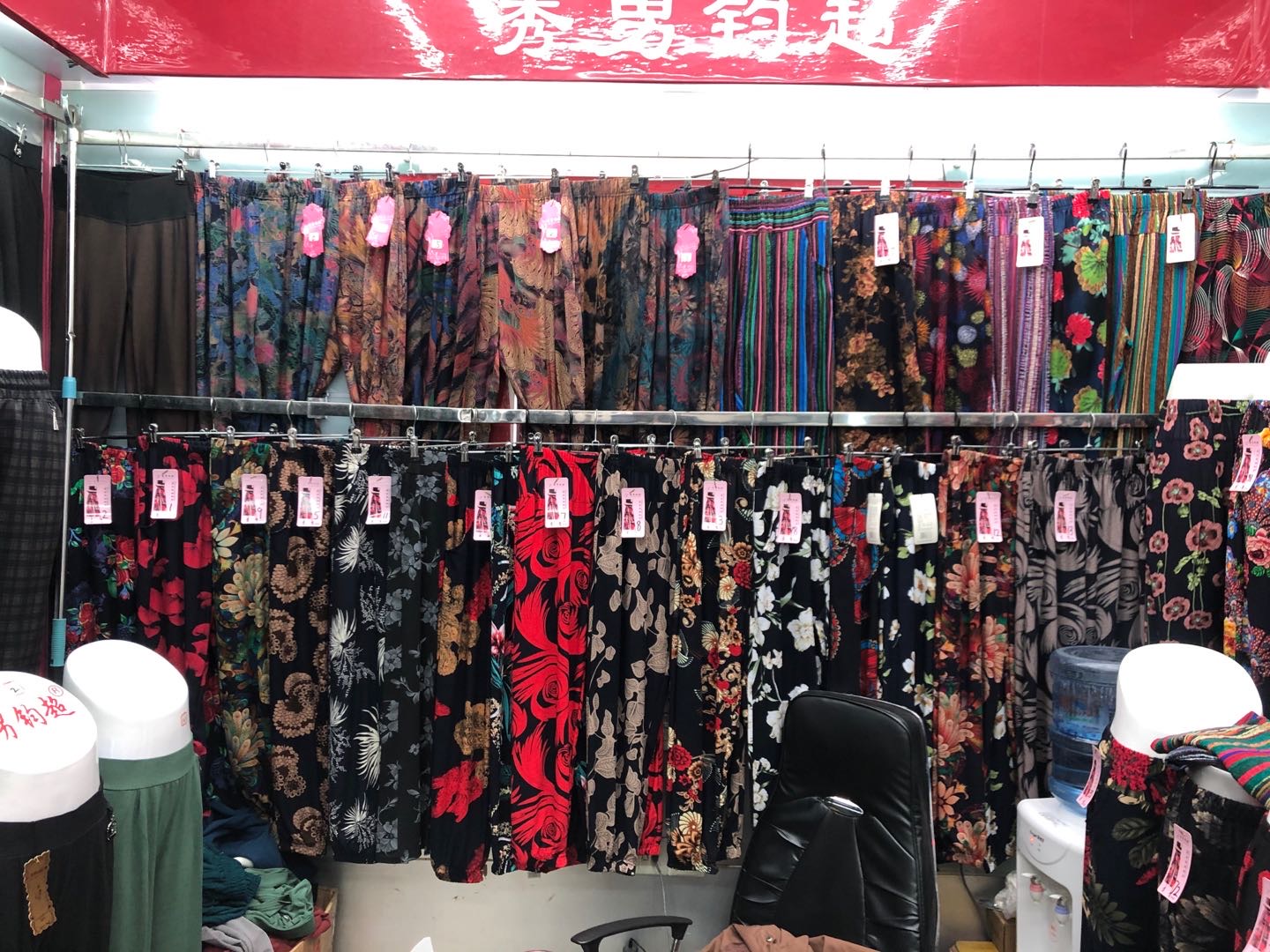 Xiu Nan Jun Convenience Store describe pic - 1