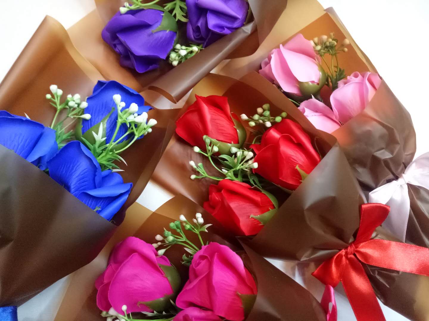 Soap flowers valentine's Day, Mother's Day and other gifts flowers thumbnail