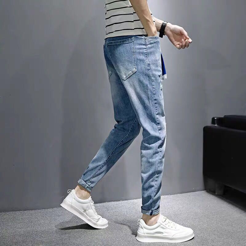 Slimming Korean-style trendy 9-inch pants with holes, casual light-colored skinny pants details Picture