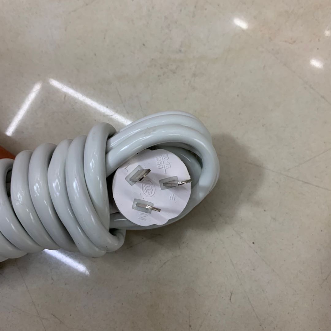 插线板细节图