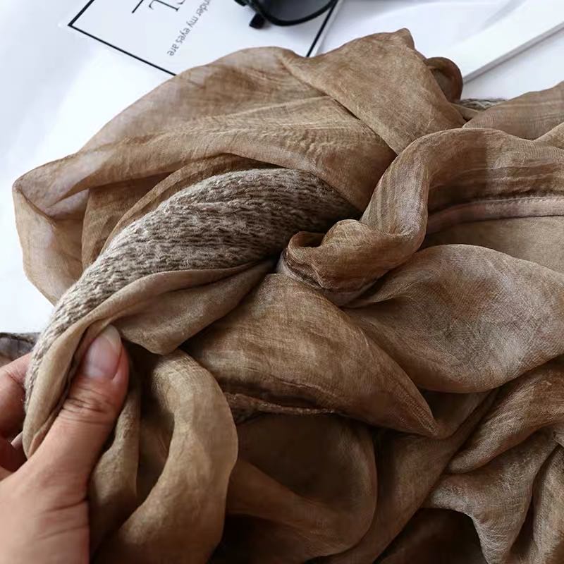 Spring And Autumn New Special Elegant Temperament Everything Long Foreign Style Scarf Woman details Picture