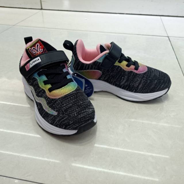 Children's travel shoes Girls' leisure shoes Children's flying woven travel shoes thumbnail