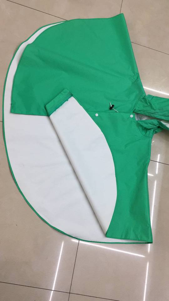 加厚单色儿童连体雨披产品图