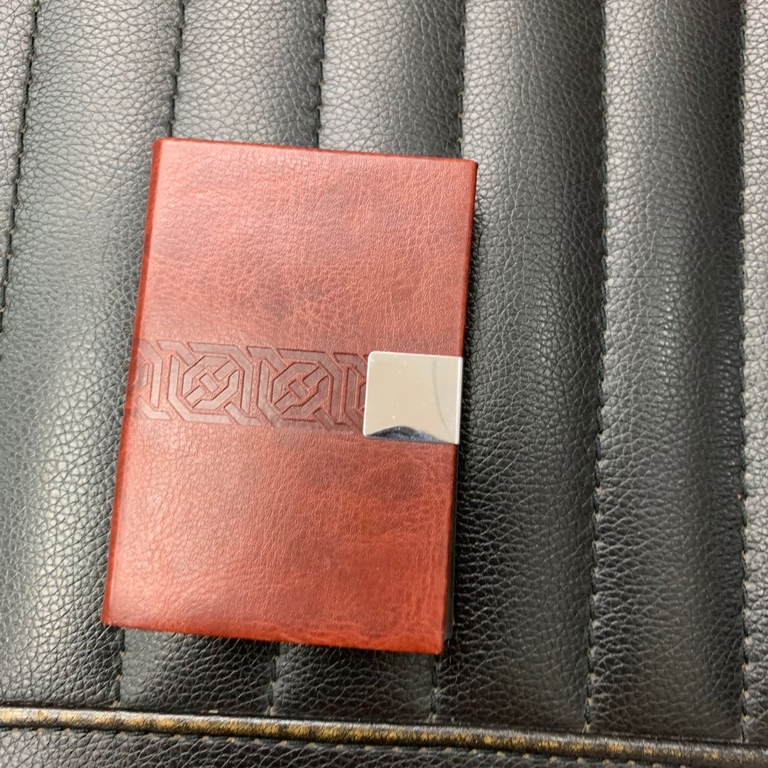 Direct sales from the manufacturer of business card holders, imitation leather business card boxes and business office card boxes