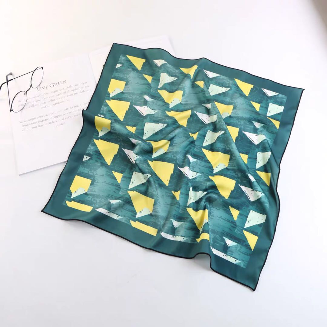 Dark Green Versus Yellow Geometric Printed Square Scarf Korean Autumn All-Match Short Scarf Headband Decorative Retro Silk Scarf Specification drawing
