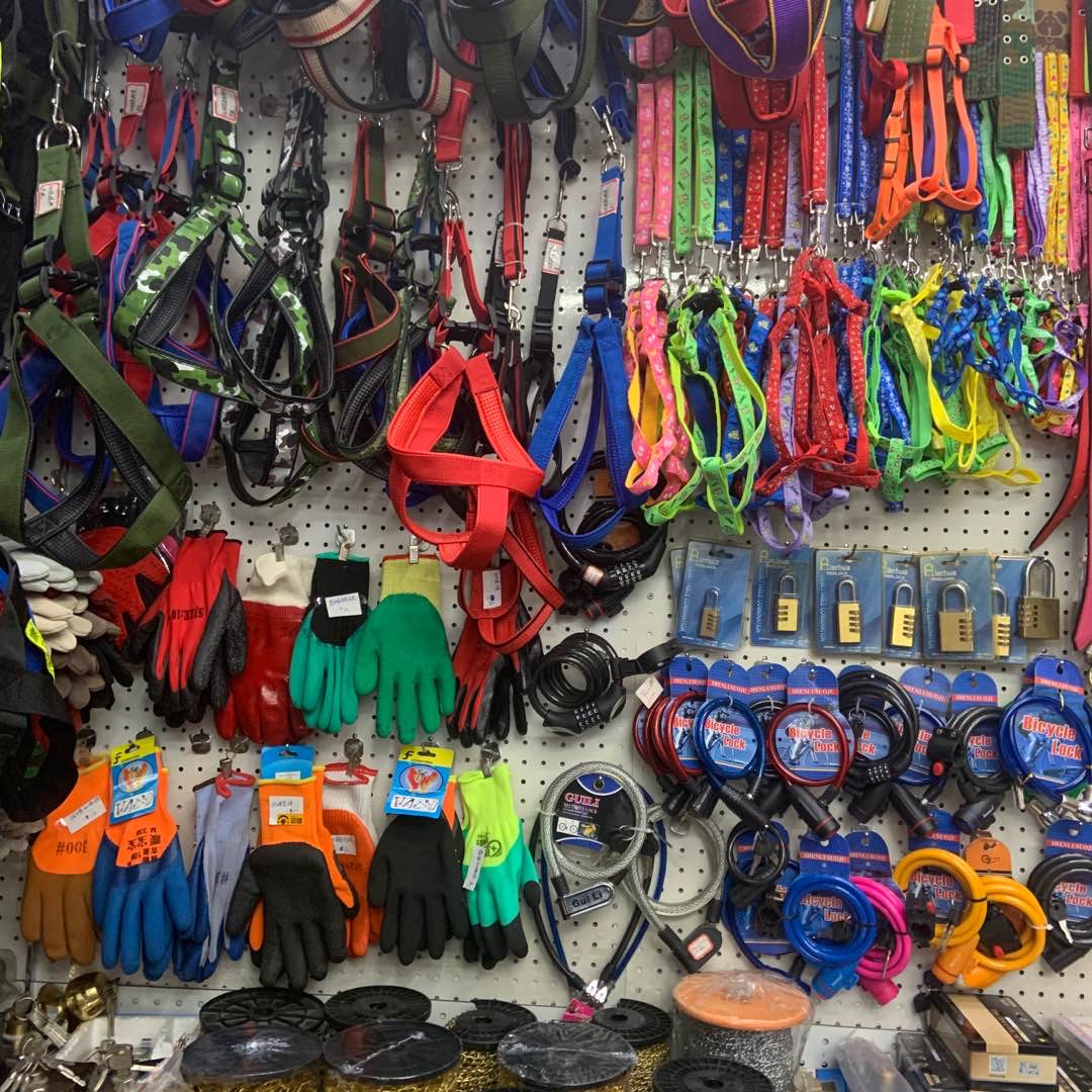 Luo Meiliang Hardware Store describe pic - 1