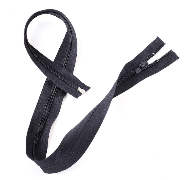 厂家直销8号树脂闭尾口袋拉链羽绒服现货