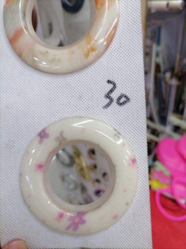 Patterned curtain perforated ring, Roman ring, ring buckle, sound-absorbing ring, curtain accessories Specification image