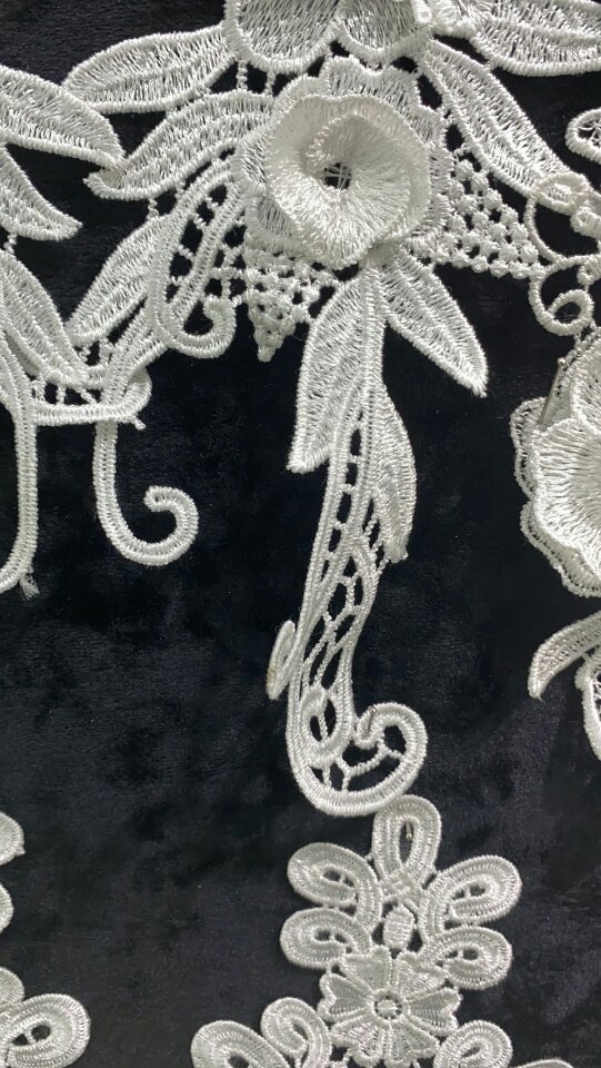Rongsheng's new water-soluble lace mesh fabric with lace, hanging beard collar and floral lace Specification image