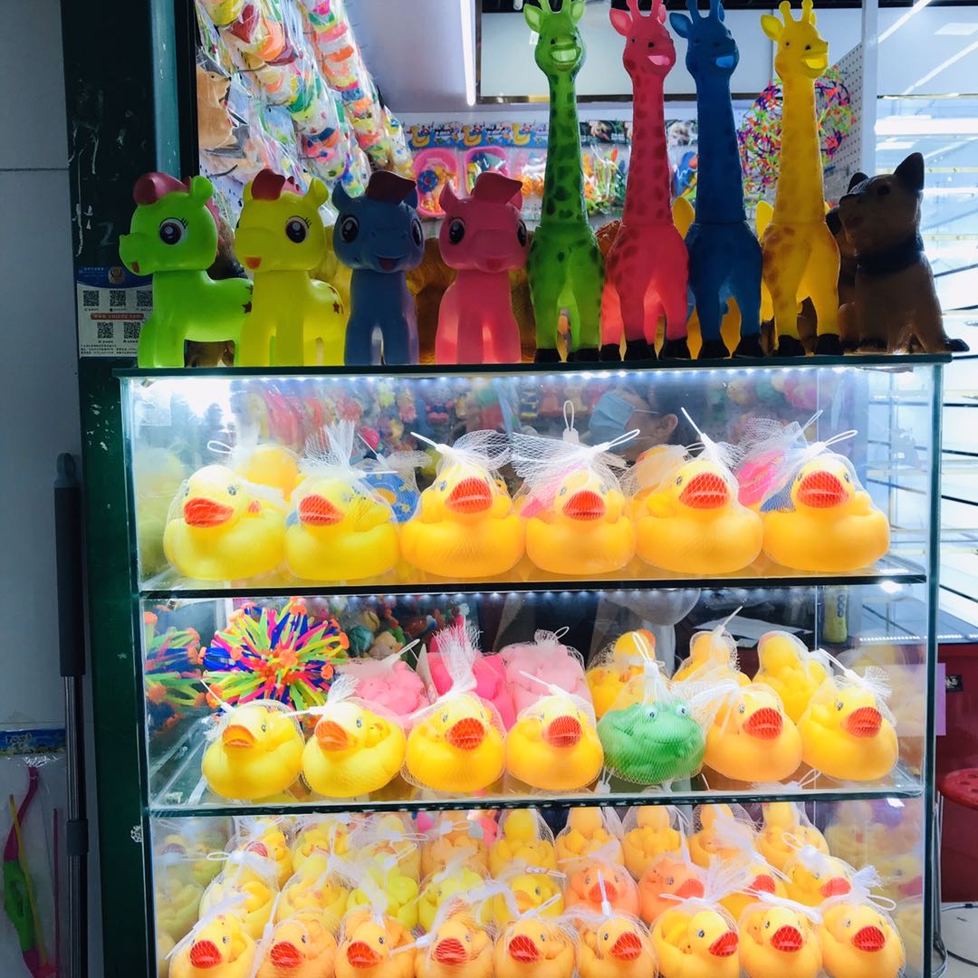 Jinhua Haiwei Toy Factory describe pic - 1