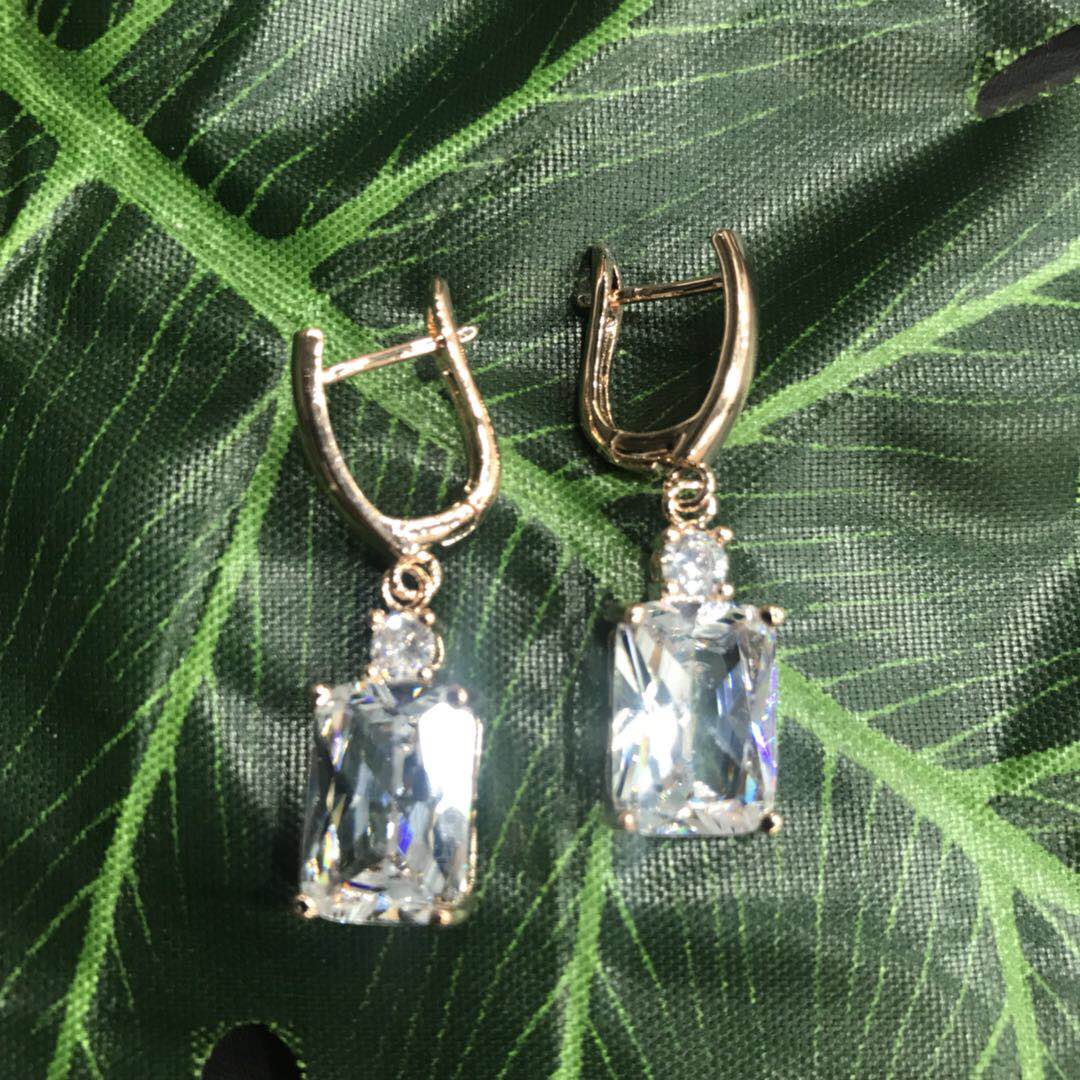 Fashionable zircon earrings web celebrity earrings of new trendy Korean character ear rings thumbnail