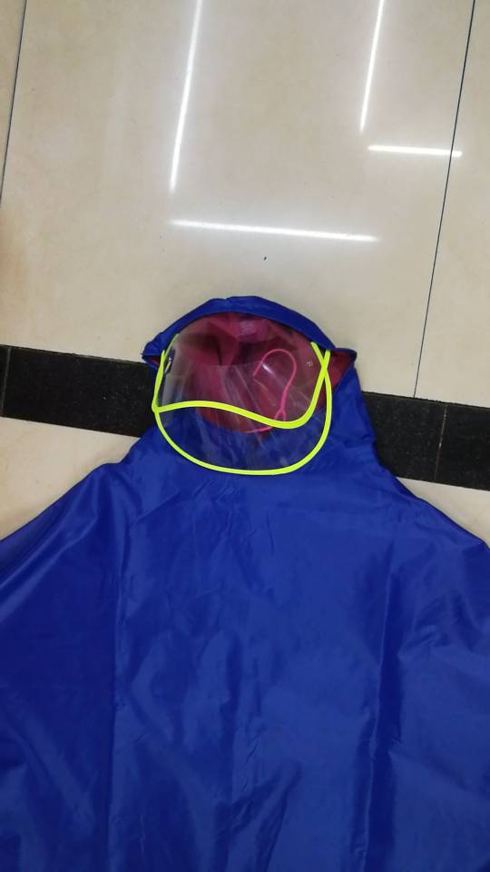 意鑫双人摩托车电瓶车雨披产品图