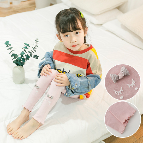 Primavera y otoño nueva chica leggings algodón peinado versión coreana exterior desgaste pantalones de niños súper bala ojos estereoscópicos nueve puntos pantalones details Picture