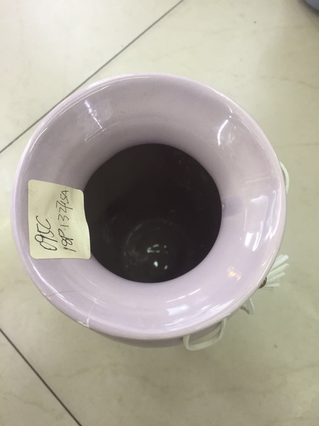 白色/简约/花瓶细节图