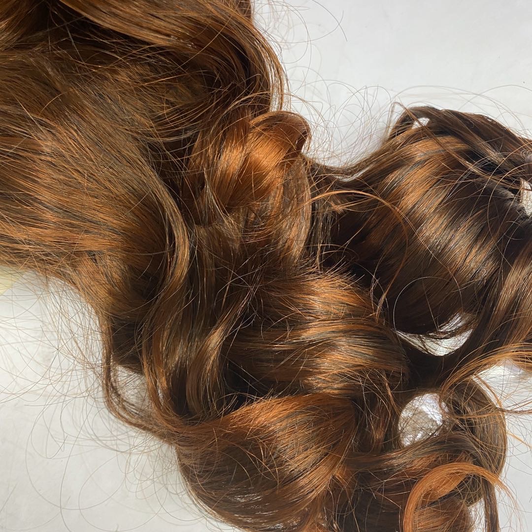 热销经典潮流时尚化纤长发卷发红棕色马尾假发细节图