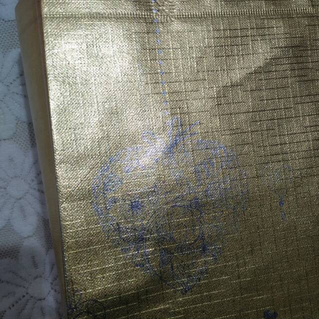وحقائب يد حمراء جديدة من الورق المقوى وأكياس ورقية من الجلد الثوري details Picture