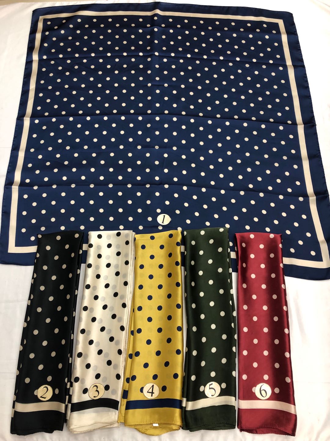 Women's Fashion Trend Temperament Elegant Polka Dot Dual Use Imitation Silk Satin Square Towel