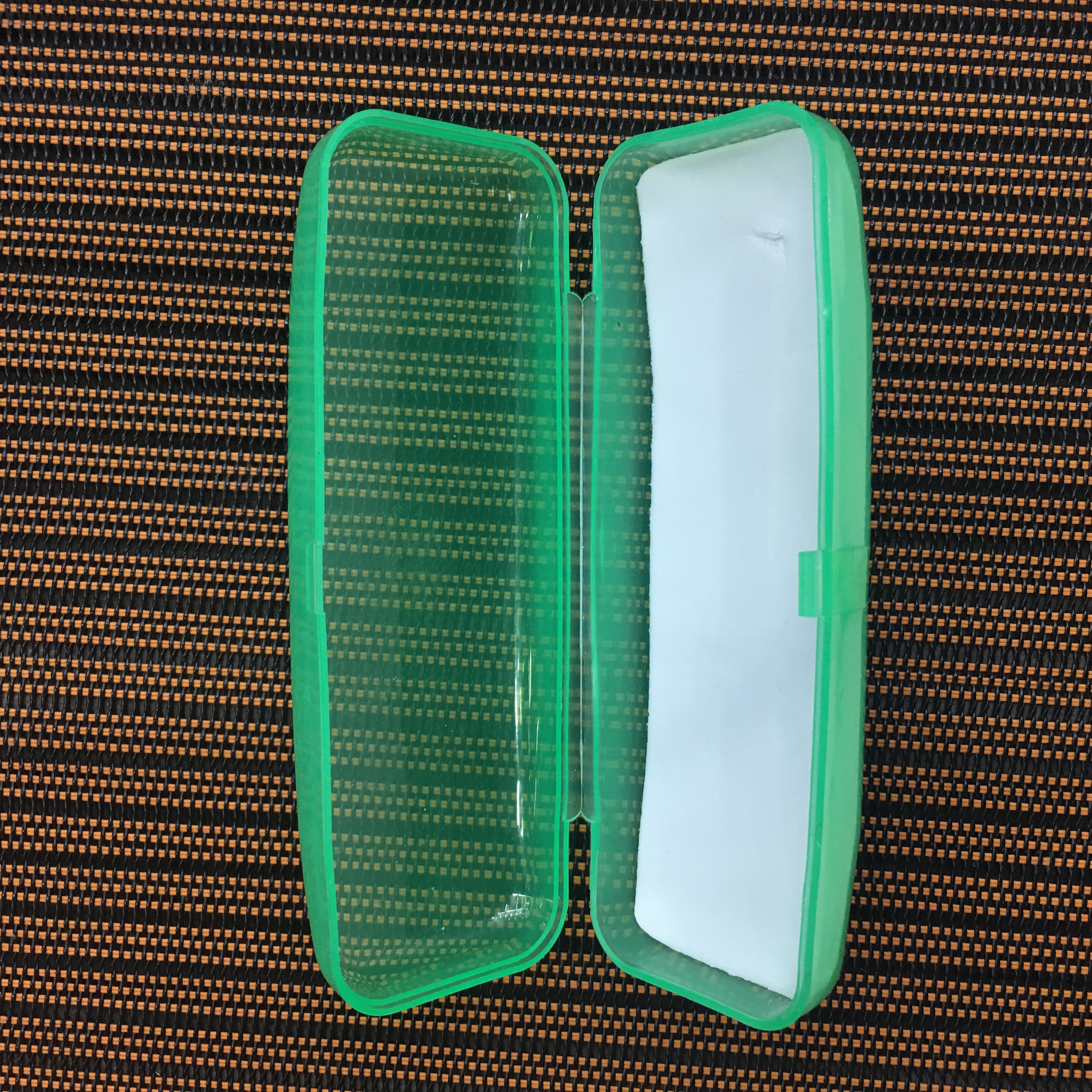 Transparent glasses case, ultra-thin and pressure-resistant plastic eye box, men's and women's personalized, simple and fresh reading glasses storage box details Picture