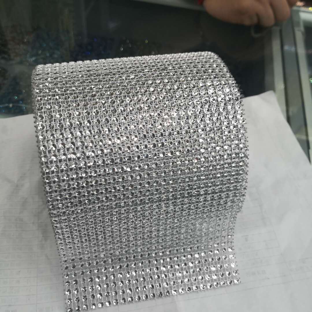 4mm imitation diamond row diamond series Christmas handicrafts and wedding supplies, furniture decoration, each roll is 9 meters long details Picture