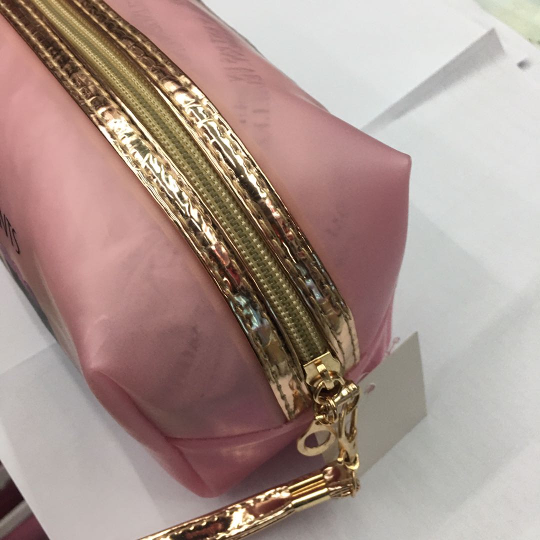 手包女真皮钱包手抓包纯皮气质民族风手绘压花人造皮革..产品图