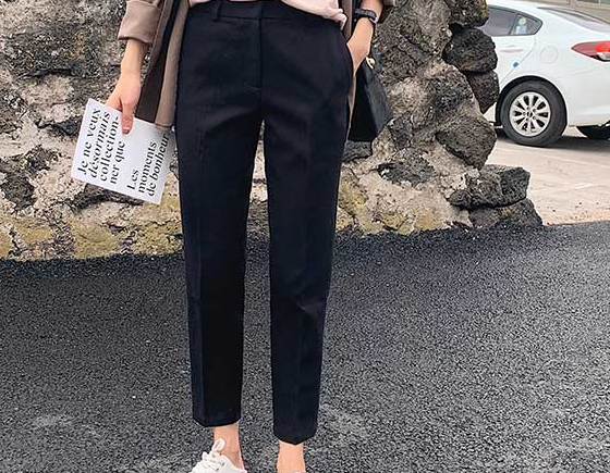 2020 new high-waisted straight black capri pants for spring and summer