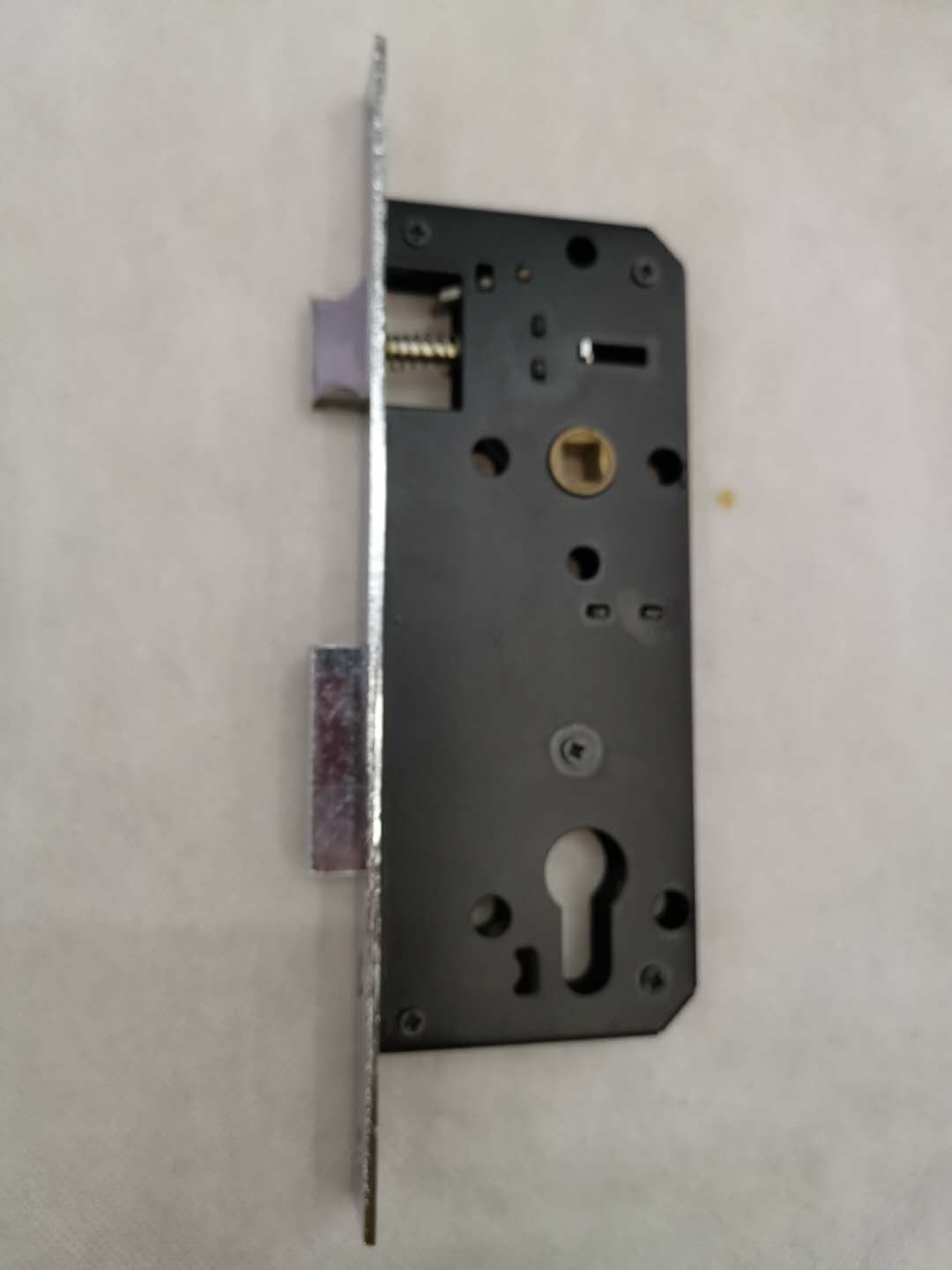 Lock body, lock core, stainless steel bearing, lock body handle Specification image