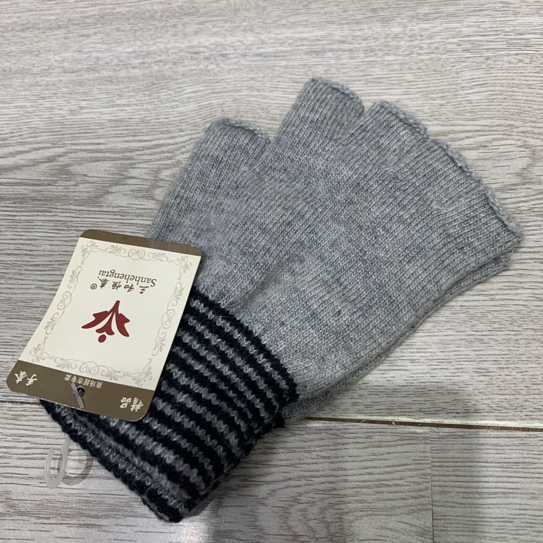 Sanhe Hengtai winter cold-proof solid color gloves, wool gloves, half-finger gloves, snow warmth knitted gloves, mixed colors