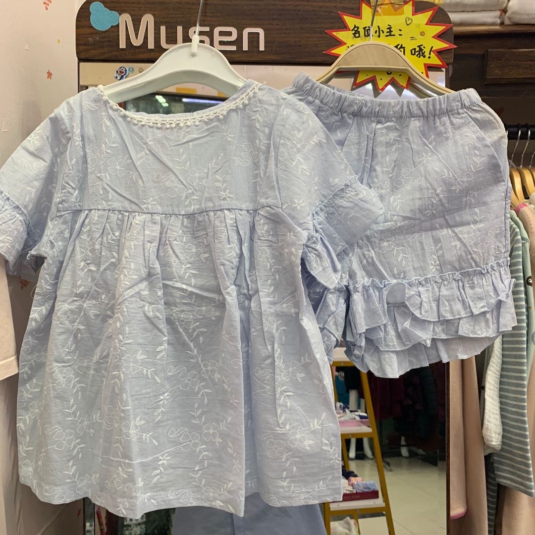 Factory direct sales of summer children's short sleeves and shorts with lace and cute cotton sets Specification image
