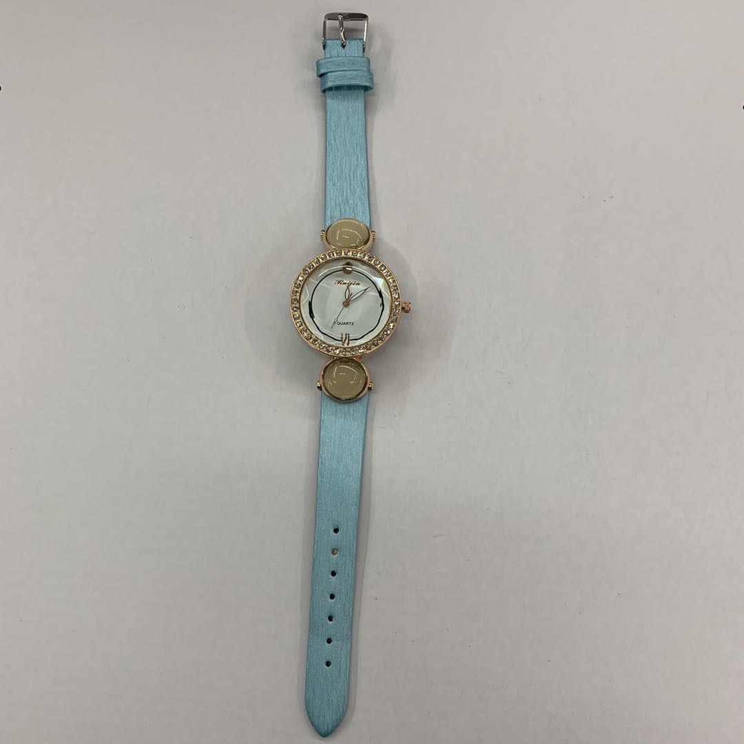 镶钻猫眼时尚女式手表图