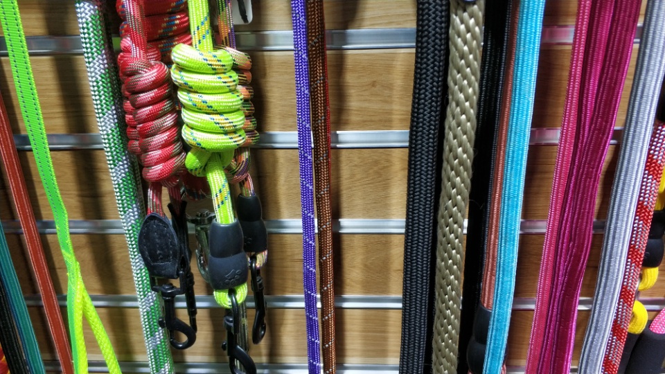 Thickened woven multi-color pet leash details Picture
