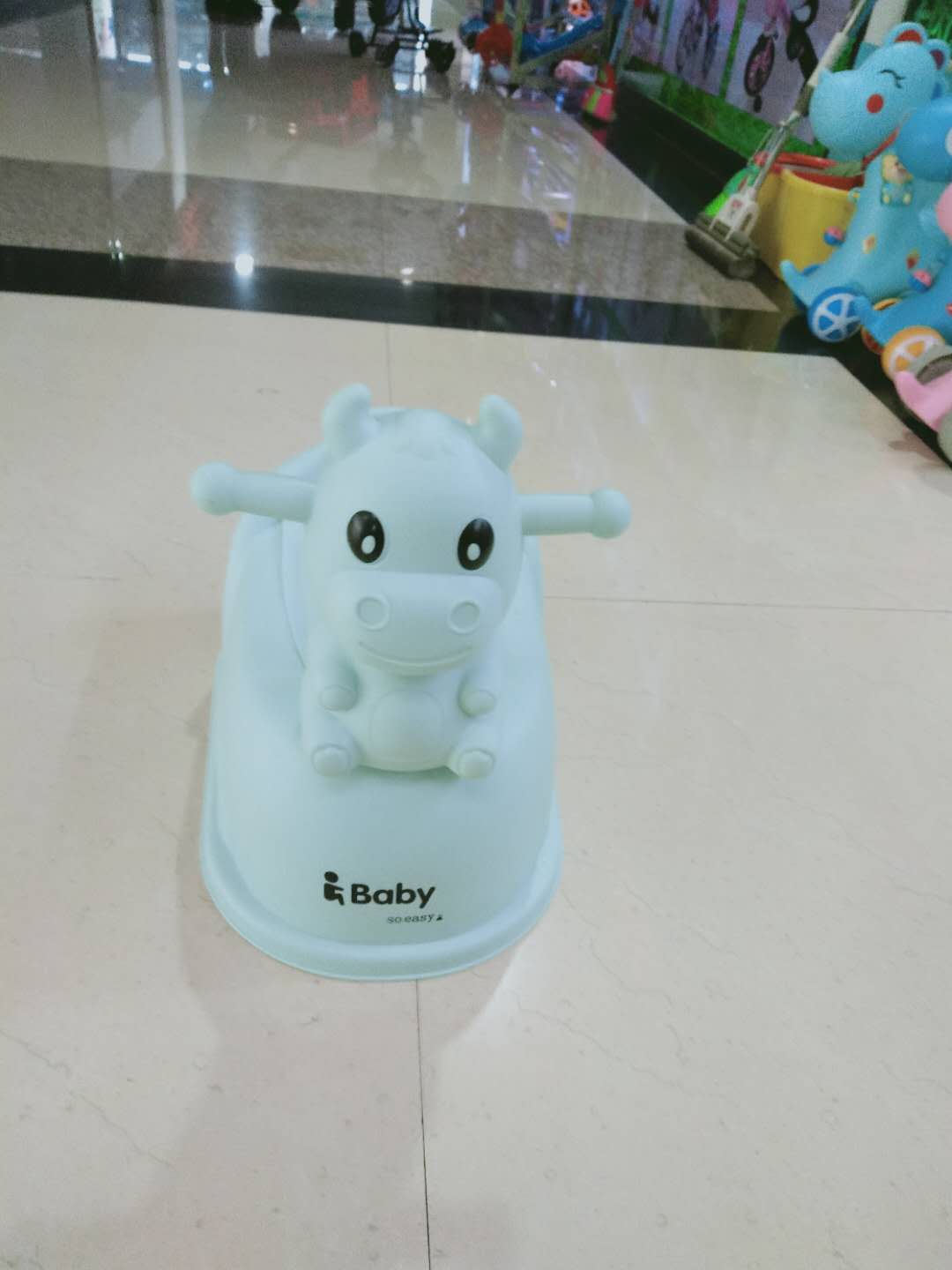 Model 082 plastic calf potty