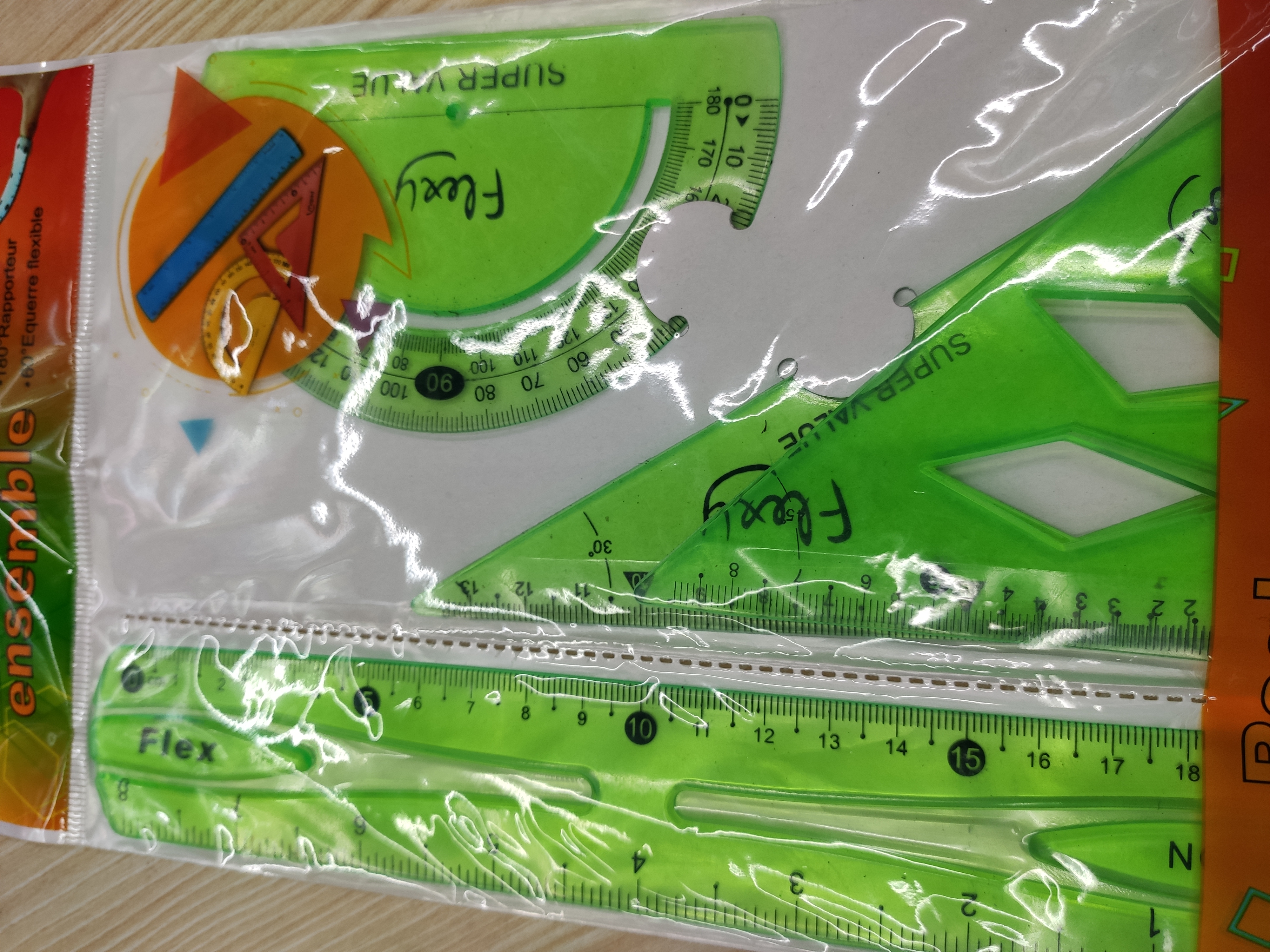 Student ruler set, four-piece set of ruler, set of set of square, ruler and protractor