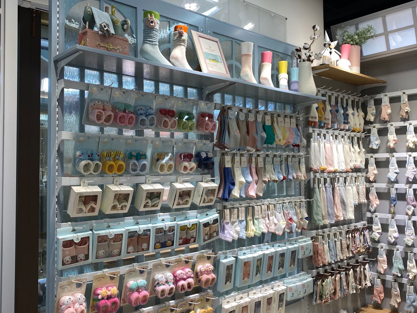 Yiwu Xiaomaotou Socks Store describe pic - 3