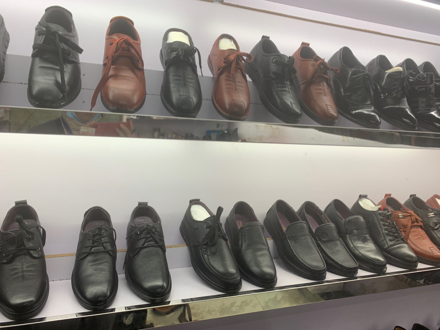 Hengdeli Footwear describe pic - 3