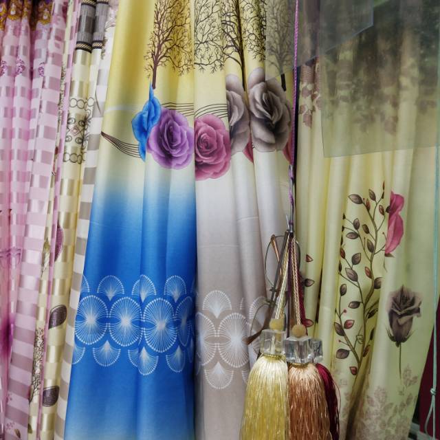 Polyester Print Smooth Living Room Bedroom Dormitory Stylish And Beautiful Curtains details Picture