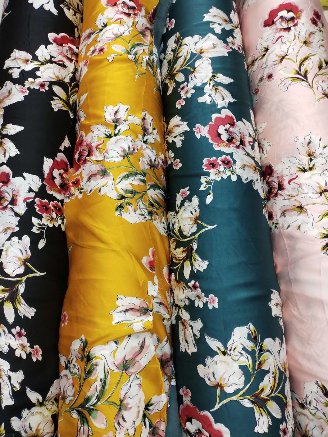Fashionable Paris Crepe Satin