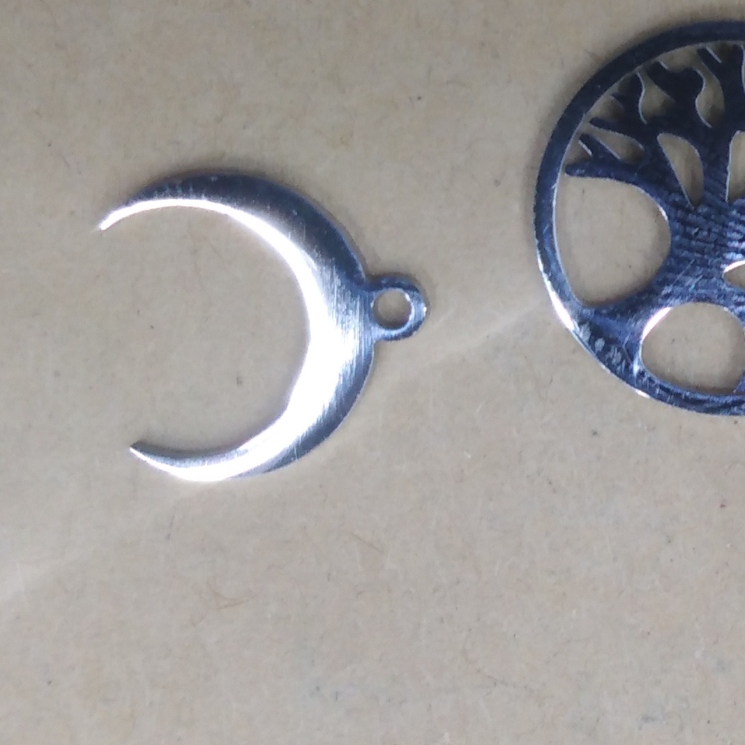 饰品pvc软胶/纱带/大头针固定针/铜配件花托/十字铃铛产品图