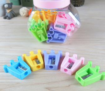 Furuega Crown creative cartoon cute pencil Sharpener mini portable Pencil Sharpener student award thumbnail