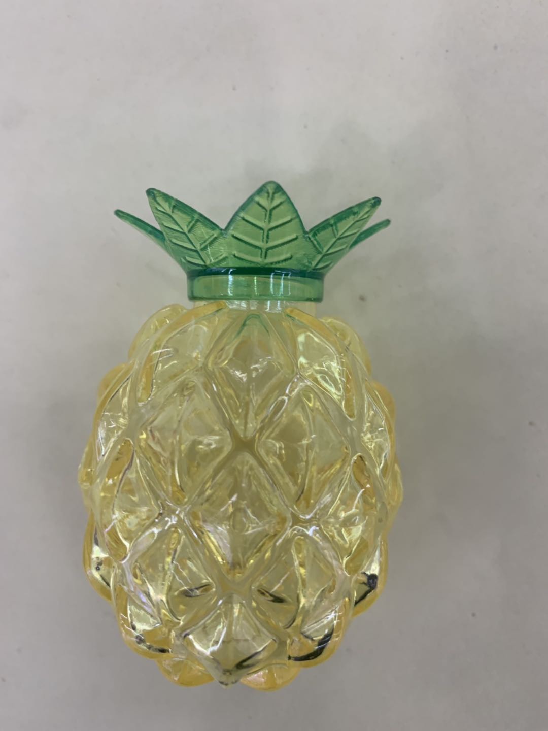 A new green box pineapple crate shape PS material plastic box chocolate candy box thumbnail